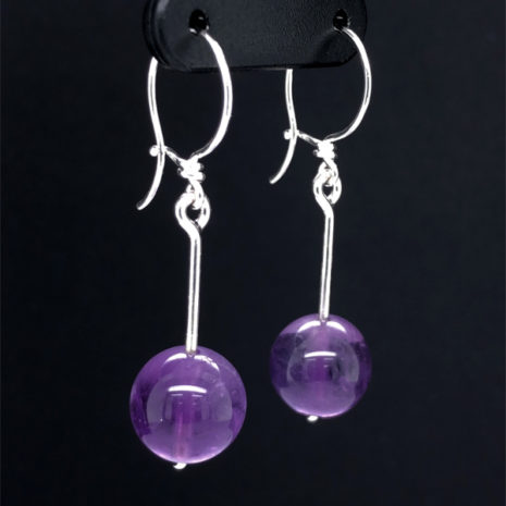 Boucles d’oreilles Tige améthyuste profil Boucles d'oreilles Tige améthyste