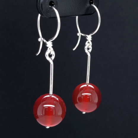 Boucles d’oreilles Tige cornaline profil Boucles d'oreilles Tige cornaline