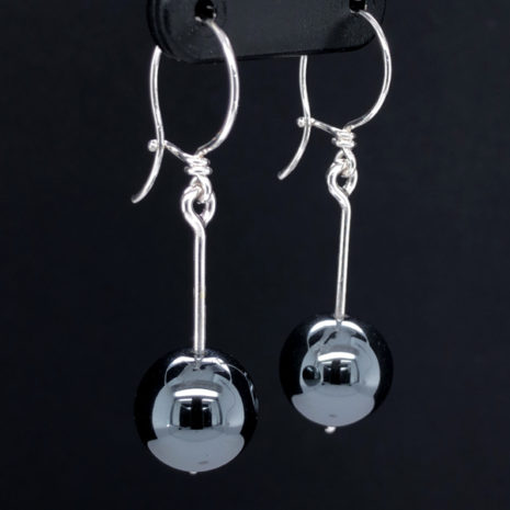Boucles d’oreilles Tige hématite profil Boucles d'oreilles Tige hématite