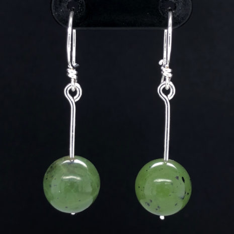 Boucles d’oreilles Tige jade néphrite Boucles d'oreilles Tige jade néphrite
